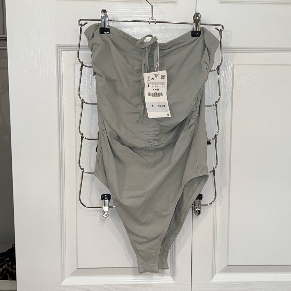 ZARA STRAPLESS BODYSUIT